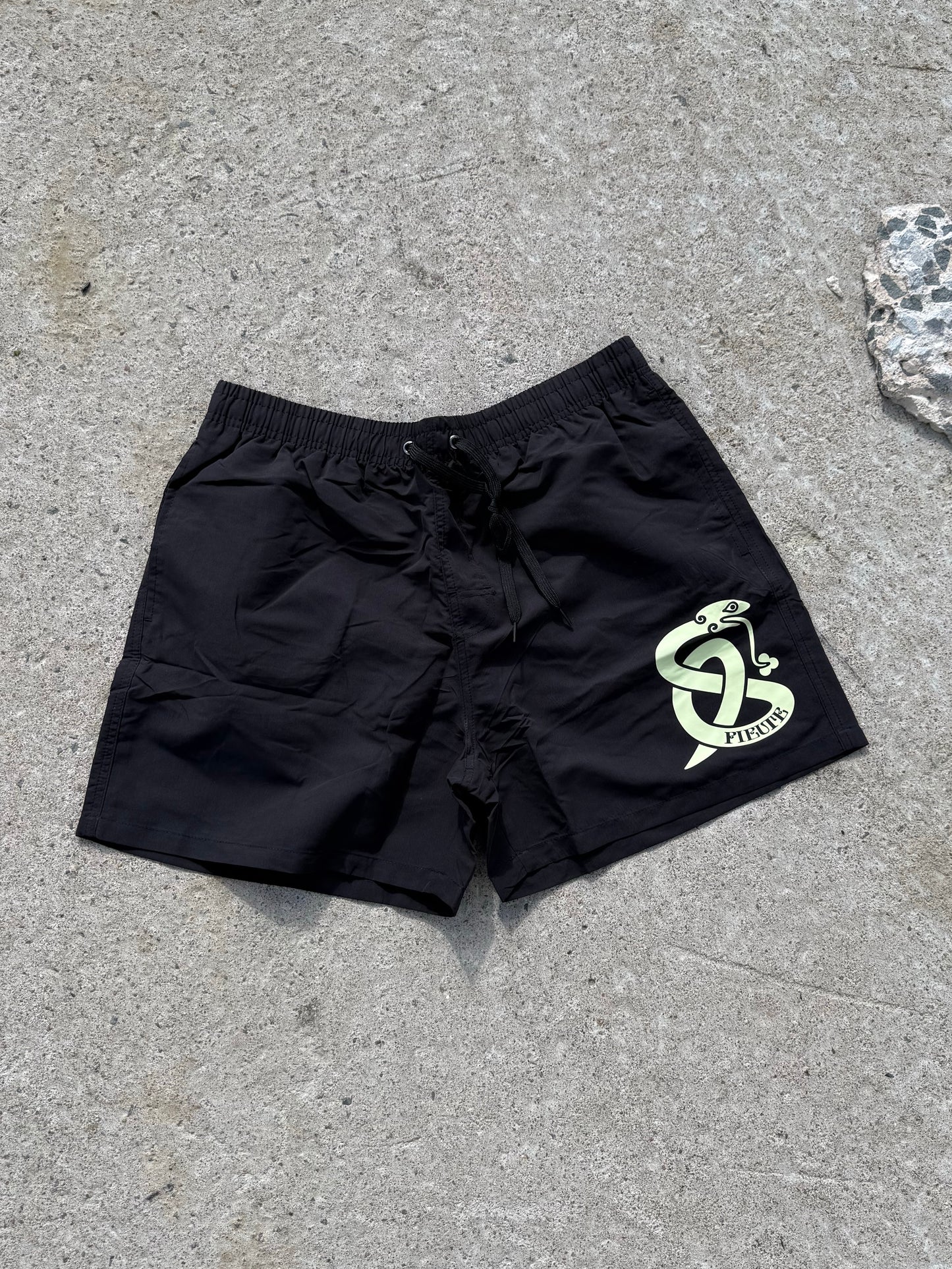 Snake shorts